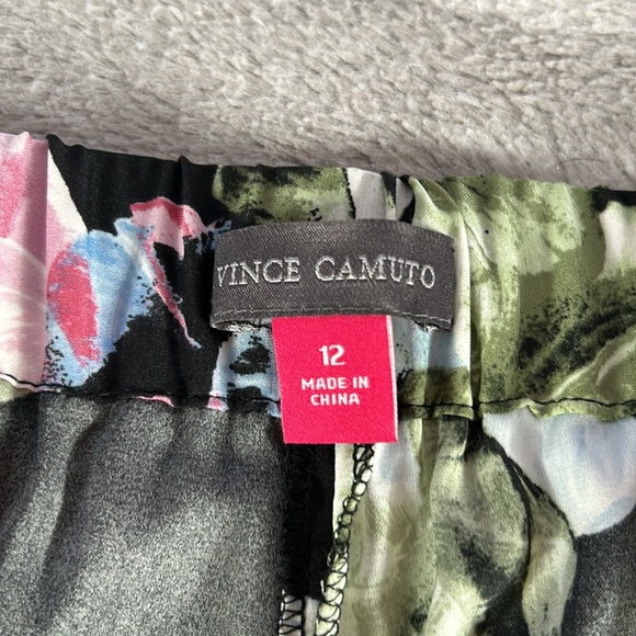 Vince Camuto, wide leg floral print pants, size 12 - Picture 4 of 8